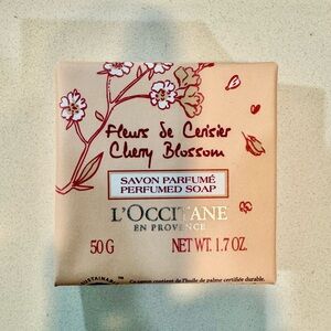 L'OCCITANE Cherry Blossom Perfumed Soap in Soft Pink_NWT